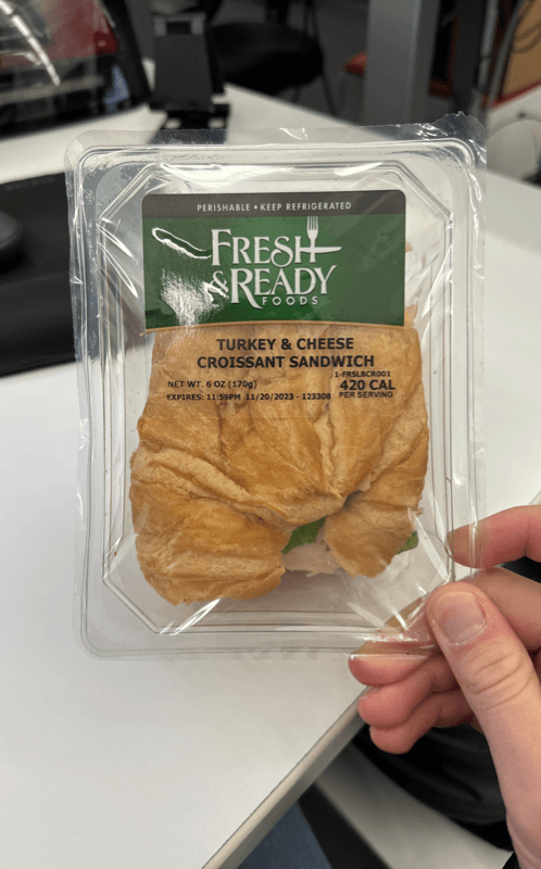 Fresh & Ready Foods Turkey & Cheese Croissant Sandwich