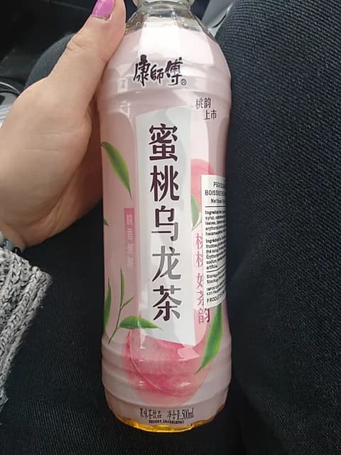 Peach Oolong Tea Drink