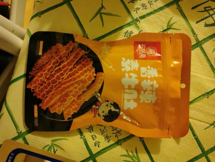 Wu Xian Zhai Dried Beancurd Spicy Beef Flavor