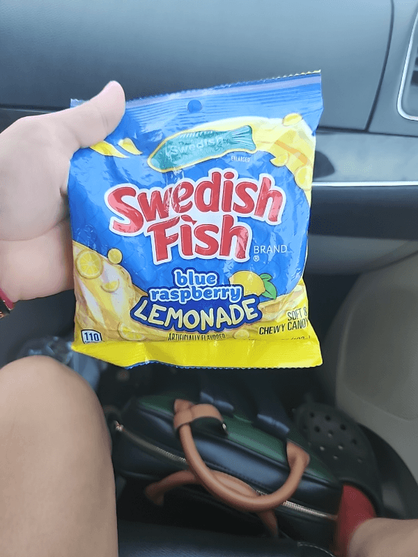 Swedish Fish Blue Raspberry Lemonade Soft & Chewy Candy