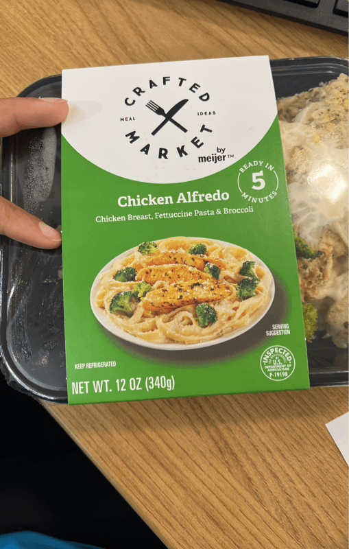 Crafted Market  By Meijer Chicken Alfredo