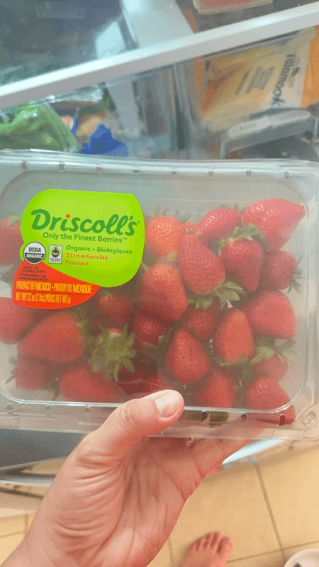 Driscoll'S Organic Strawberries