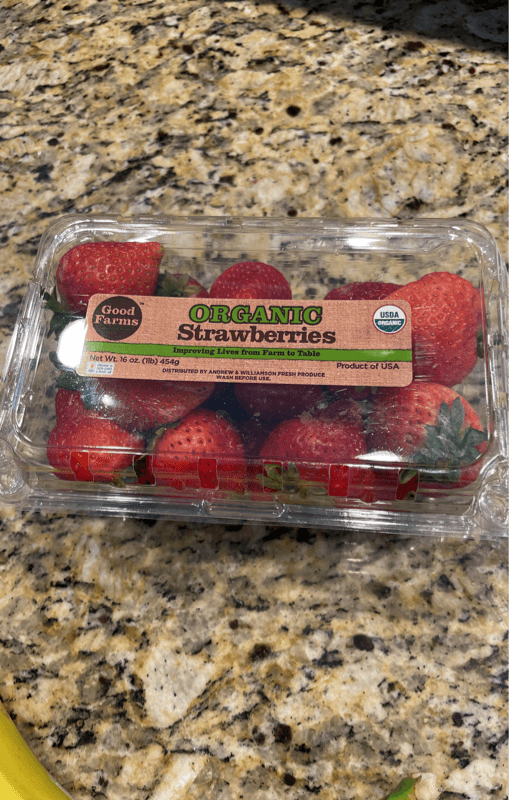 Good Farms Organic Strawberries