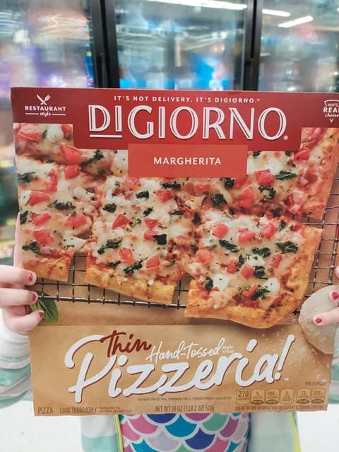 Digiorno Margherita Thin Hand-Tossed Style Crust Pizzeria!