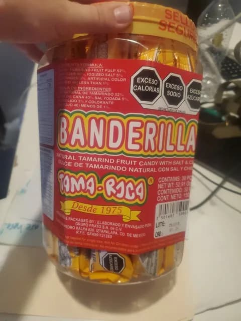 Tama-Roca Banderilla Natural Tamarind Fruit Candy With Salt & Chili