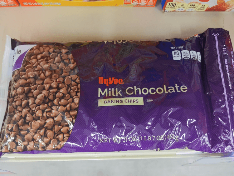 Hy Vee Milk Chocolate Baking Chips