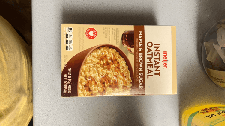 Meijer Instant Oatmeal Maple & Brown Sugar