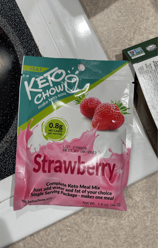 Keto Chow Strawberry Keto Meal Replacement Shake Powder