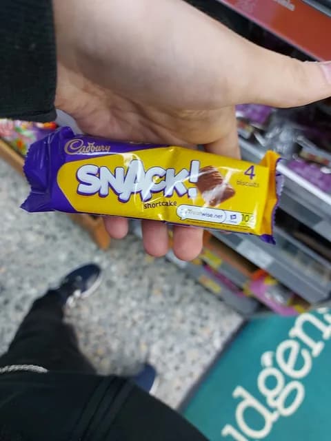 Cadbury Snack! Shortcake