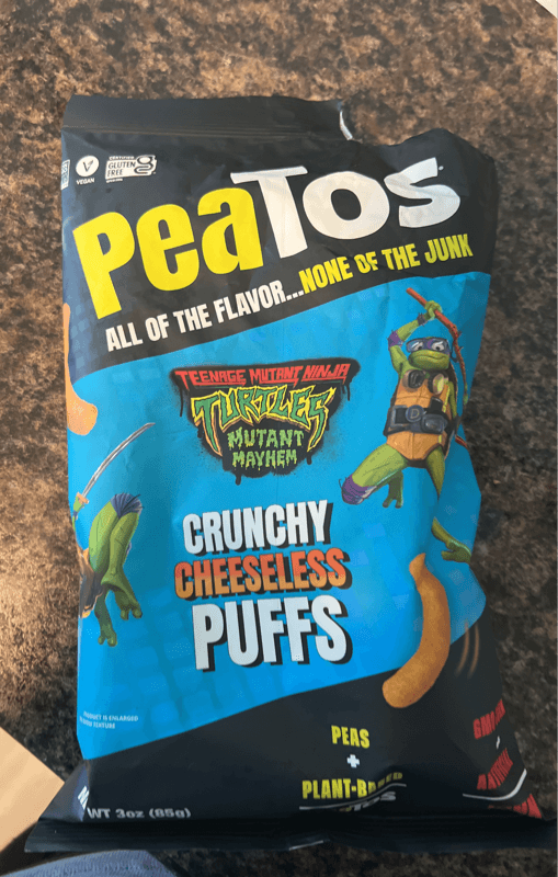 Peatos Crunchy Cheeseless Puffs