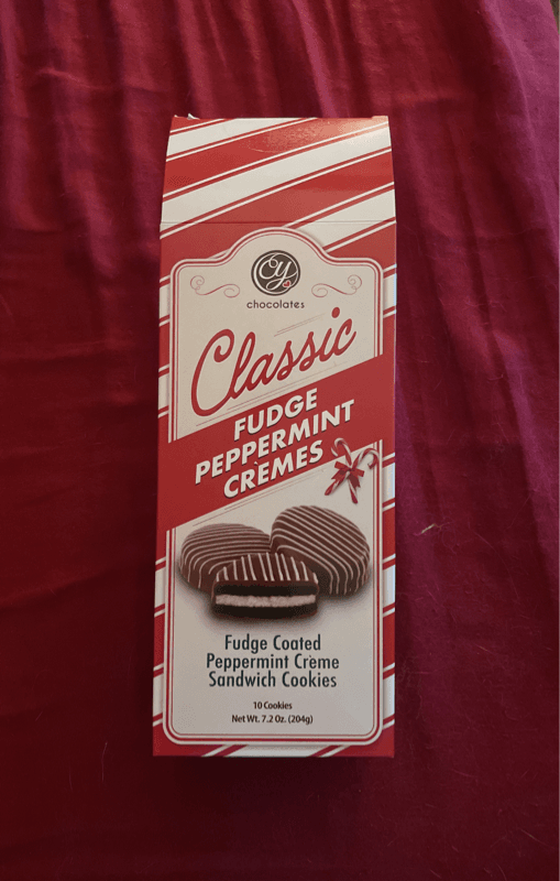Cy Chocolates Classic Fudge Peppermint Cremes Sandwich Cookies