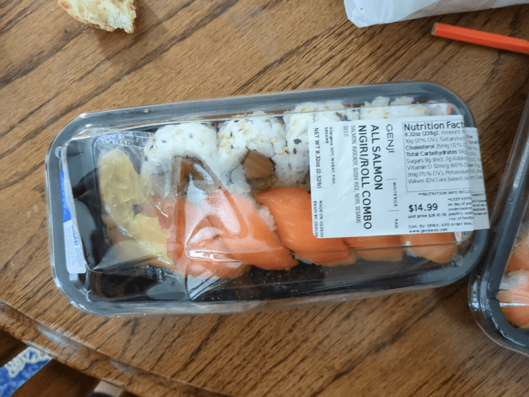 Genji All Salmon Nigiri/Roll Combo