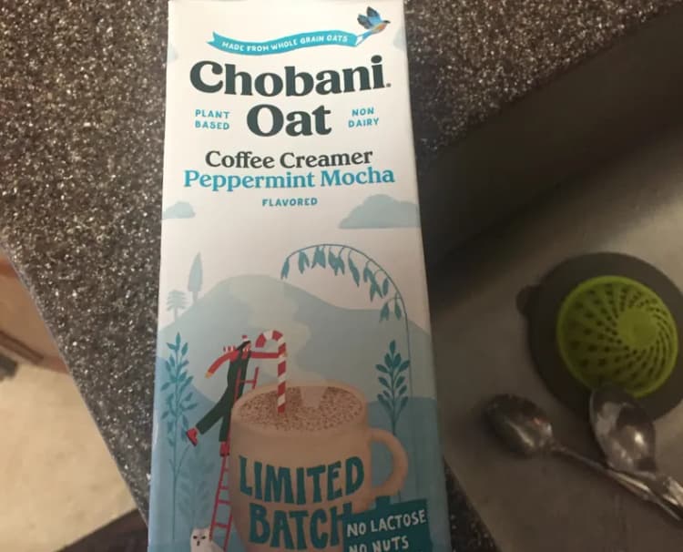 Chobani Oat Coffee Creamer Peppermint Mocha