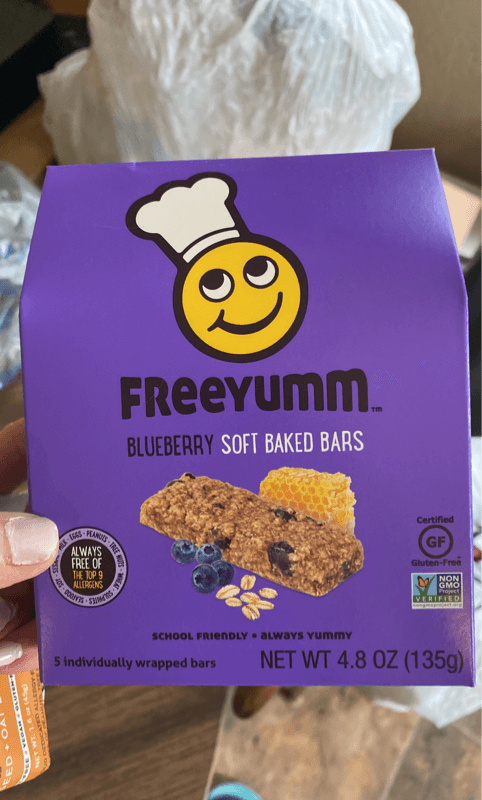Freeyumm Blueberry Soft Baked Bars