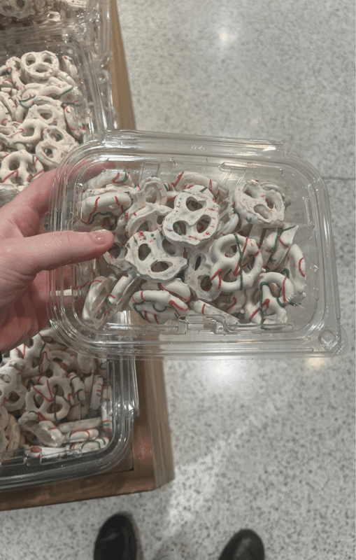 Dierbergs Markets Holiday Pretzels