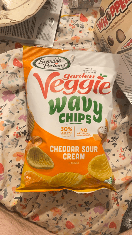 Sensible Portions Garden Veggie Wavy Chips Cheddar Sour Cream