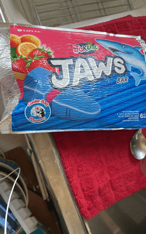 Lotte Jaws Ice Bars