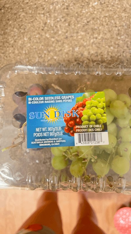 Sun Disk Bi-Color Seedless Grapes