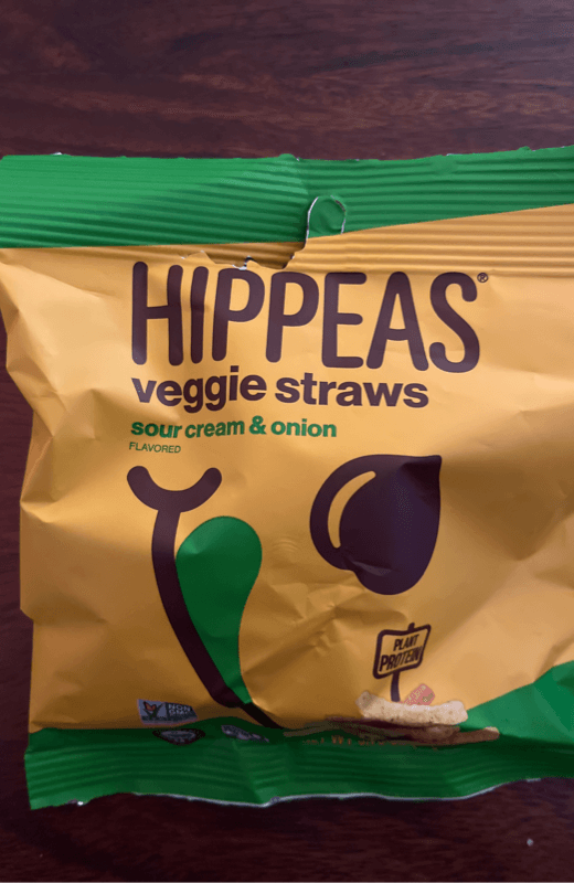 Hippeas Sour Cream & Onion Flavored Veggie Straws