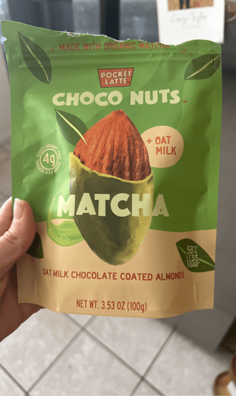 Pocket Latte Choco Nuts Matcha Oat Milk Chocolate Coated Almonds