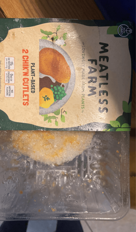 Meatless Farm Plant-Based 2 Chik'N Cutlets
