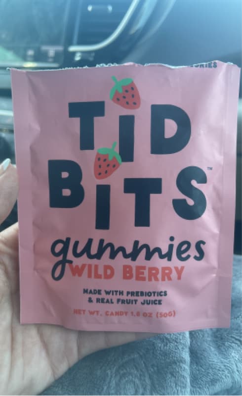 Tidbits Wild Berry Gummies Made With Prebiotics & Real Fruit Juices