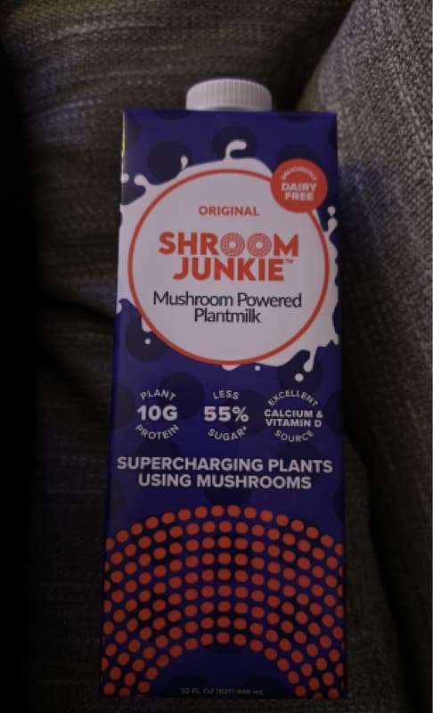 Shroom Junkie Original Mushroom Powered Plantmilk, Dairy Free