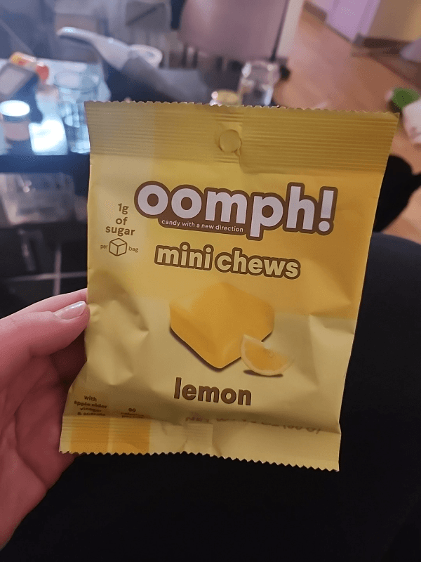 Oomph! Mini Chews Lemon