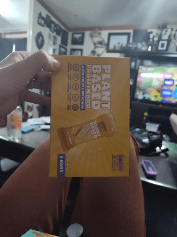 Mighty Yum Plant Based Puffed Rice & Marshmallow Protein Bar Original