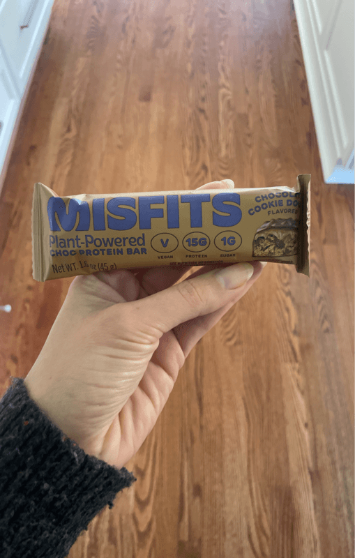 Misfits Plant-Based Choc Protein Bar Chocolate Cookie Dough Flavored