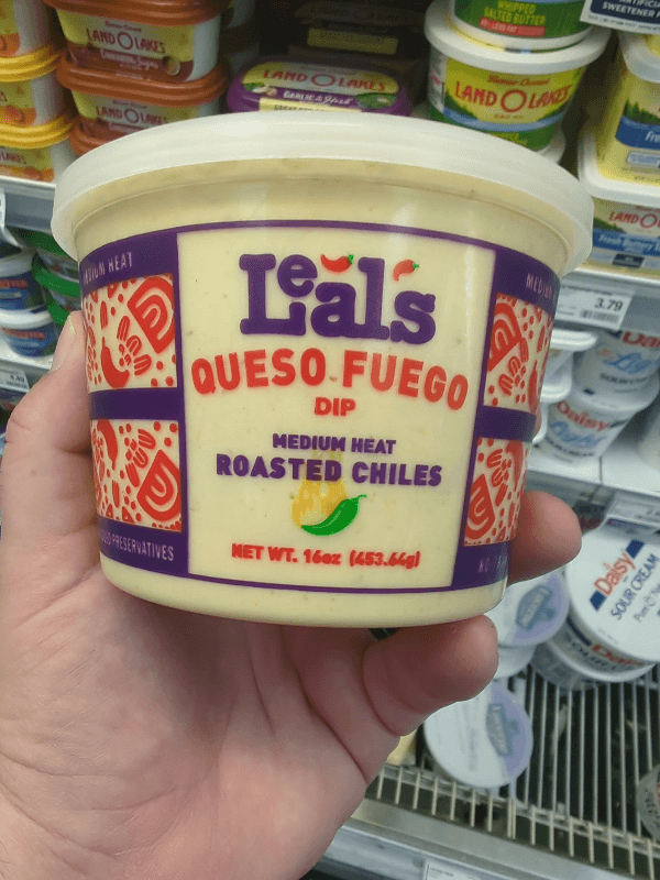 Leals Queso Fuego Medium Heat Roasted Chiles Dip