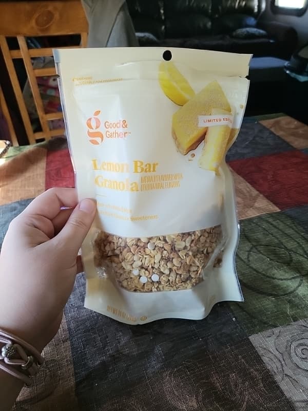 Good & Gather Lemon Bar Granola