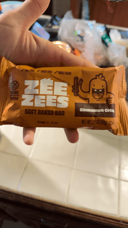 Zee Zees Cinnamon Crisp Soft Baked Bar