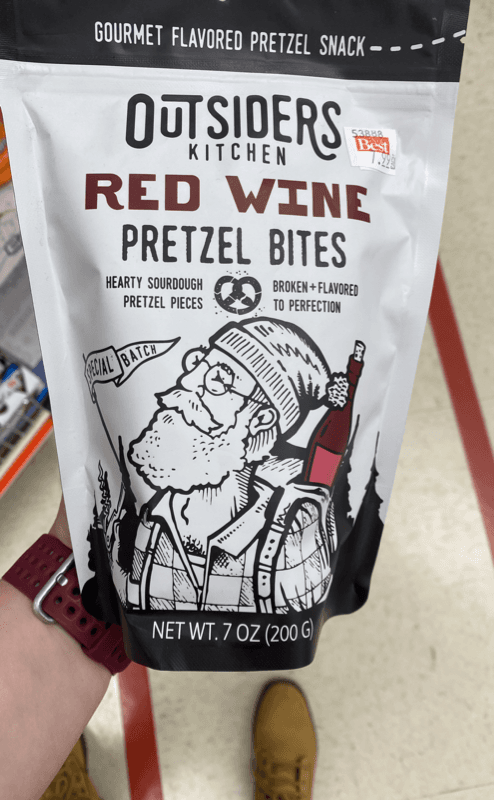Outsiders Kitchen Red Wine Pretzel Bites