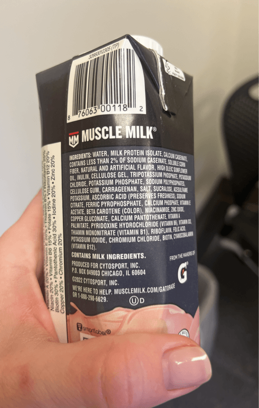 Pro Advanced Nutrition Muscle Milk Protein Shake Slammin' Strawberry