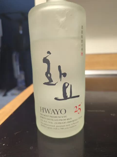 Hwayo 25 Premium Soju