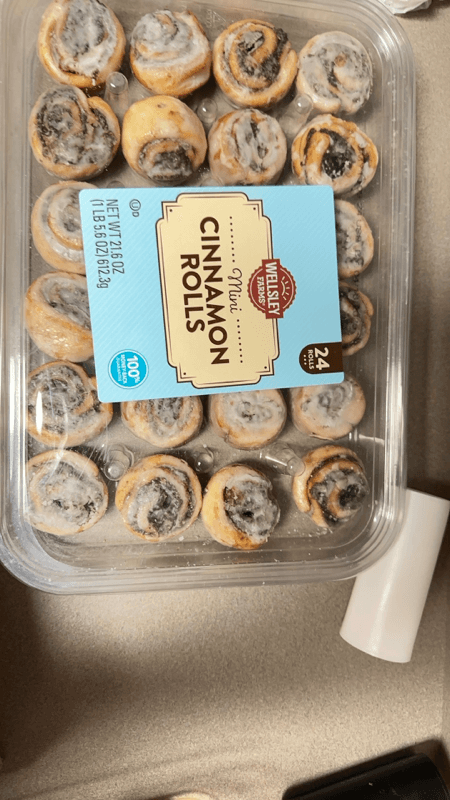 Wellsley Farms Mini Cinnamon Rolls