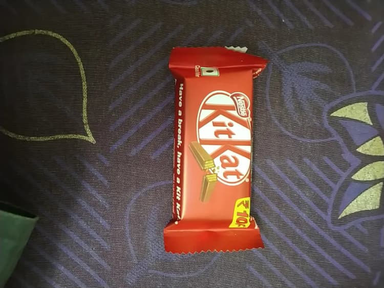 Nestle Kitkat Chocolate Wafer Biscuits