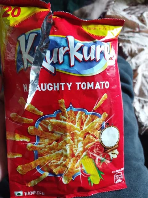 Kurkure Namkeen Naughty Tomato
