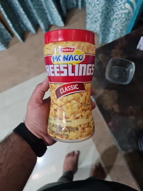 Parle Monaco Cheeslings Classic