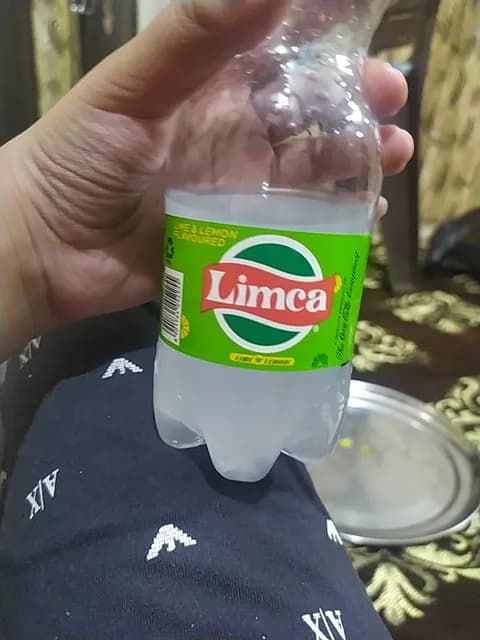 Limca Lime & Lemon Flavoured Soft Drink
