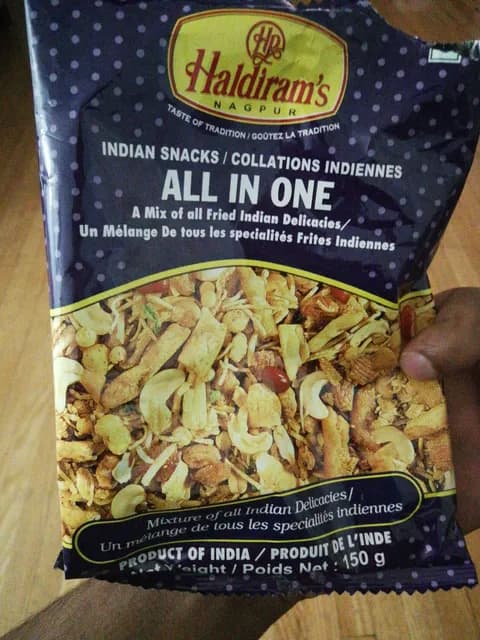 Haldiram'S Nagpur All In One Indian Snacks
