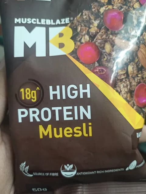 Muscleblaze High Protein Muesli Dark Chocolate & Cranberry