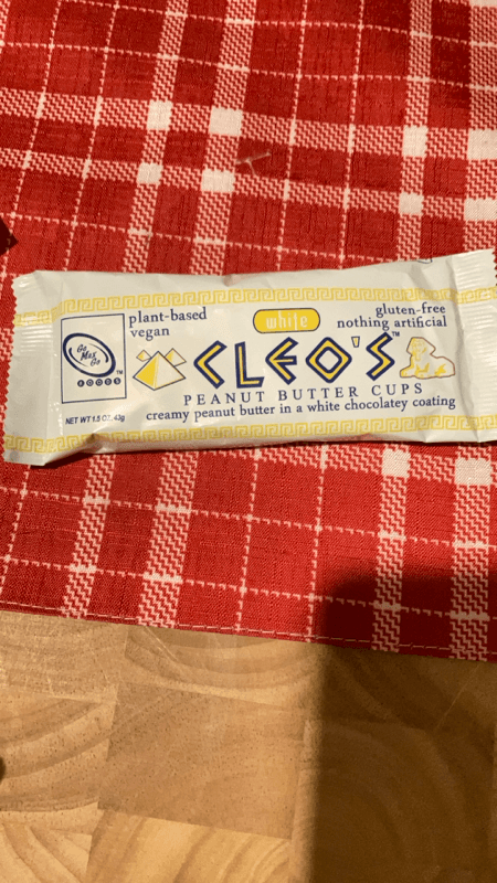 Cleo'S Peanut Butter Cups - White