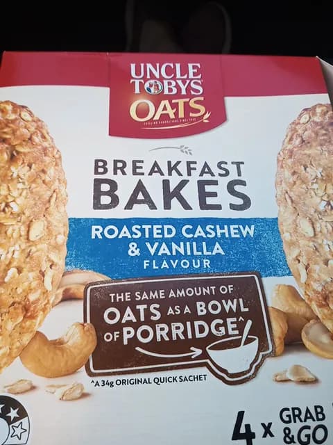 Uncle Tobys Oats Breakfast Bakes Roasted Cashew & Vanilla Flavour