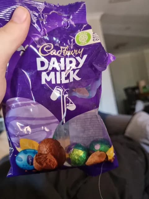 Cadbury Dairy Milk Easter Egg Bag