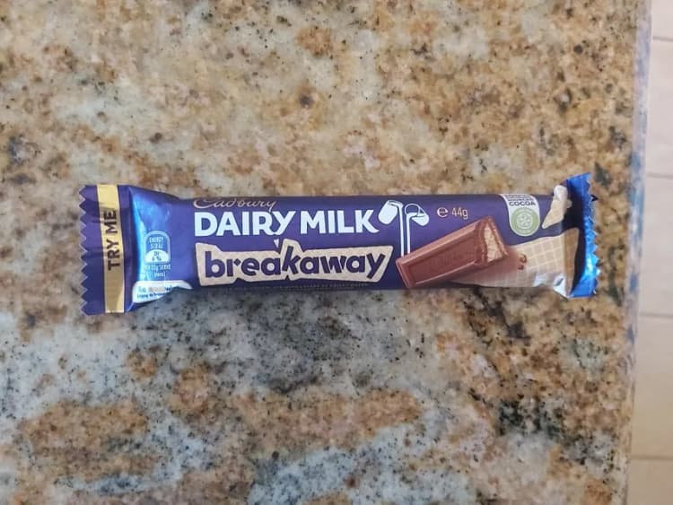 Cadbury Dairy Milk Breakaway
