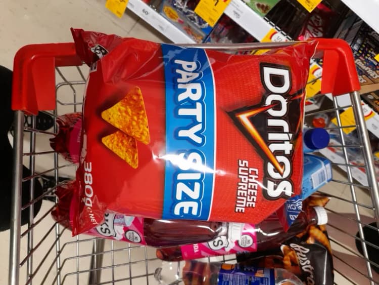 Doritos Party Size Cheese Supreme