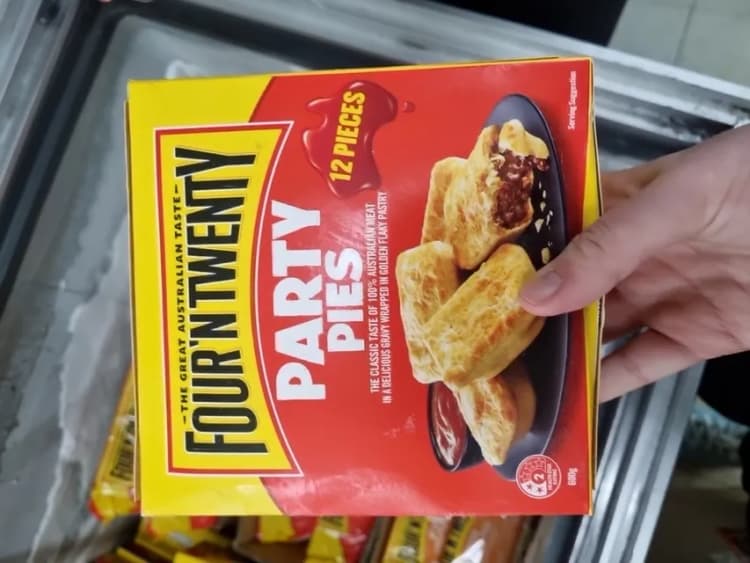 Four'N Twenty Party Pies
