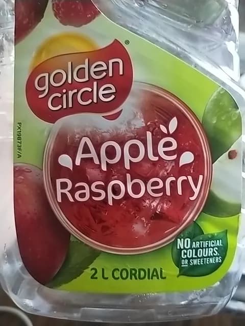 Golden Circle Apple Raspberry Cordial